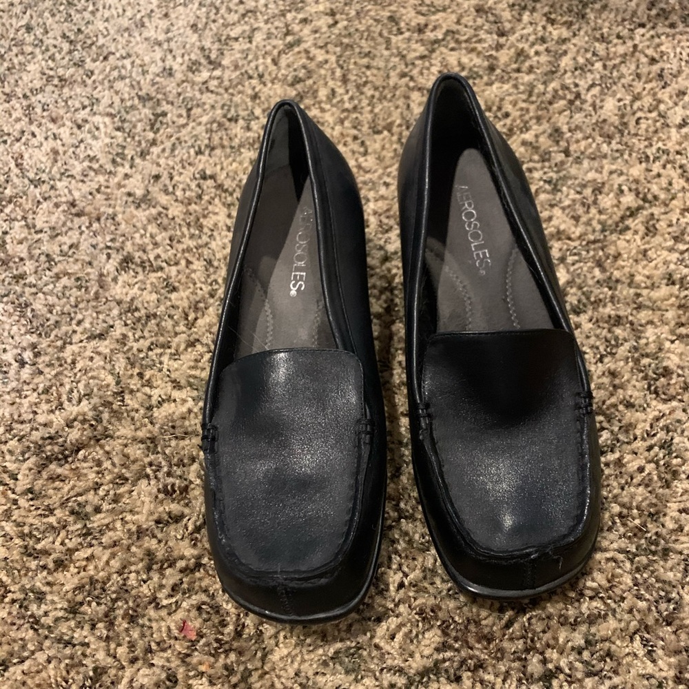 New aerosoles suregrip